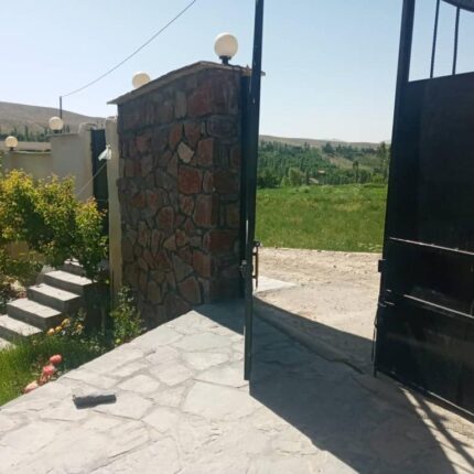 ۳۰۰۰متر زمین و خانه ویلایی فیروزکوه هرانده